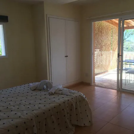 2 Bedroom Holiday *